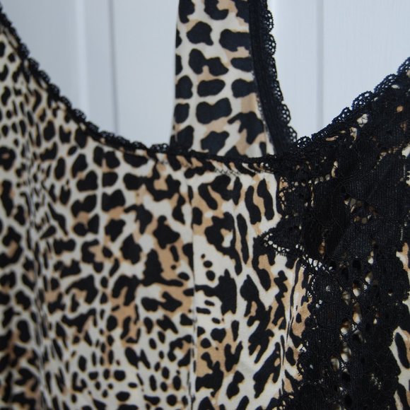 Leopard print nightie - Picture 3 of 4